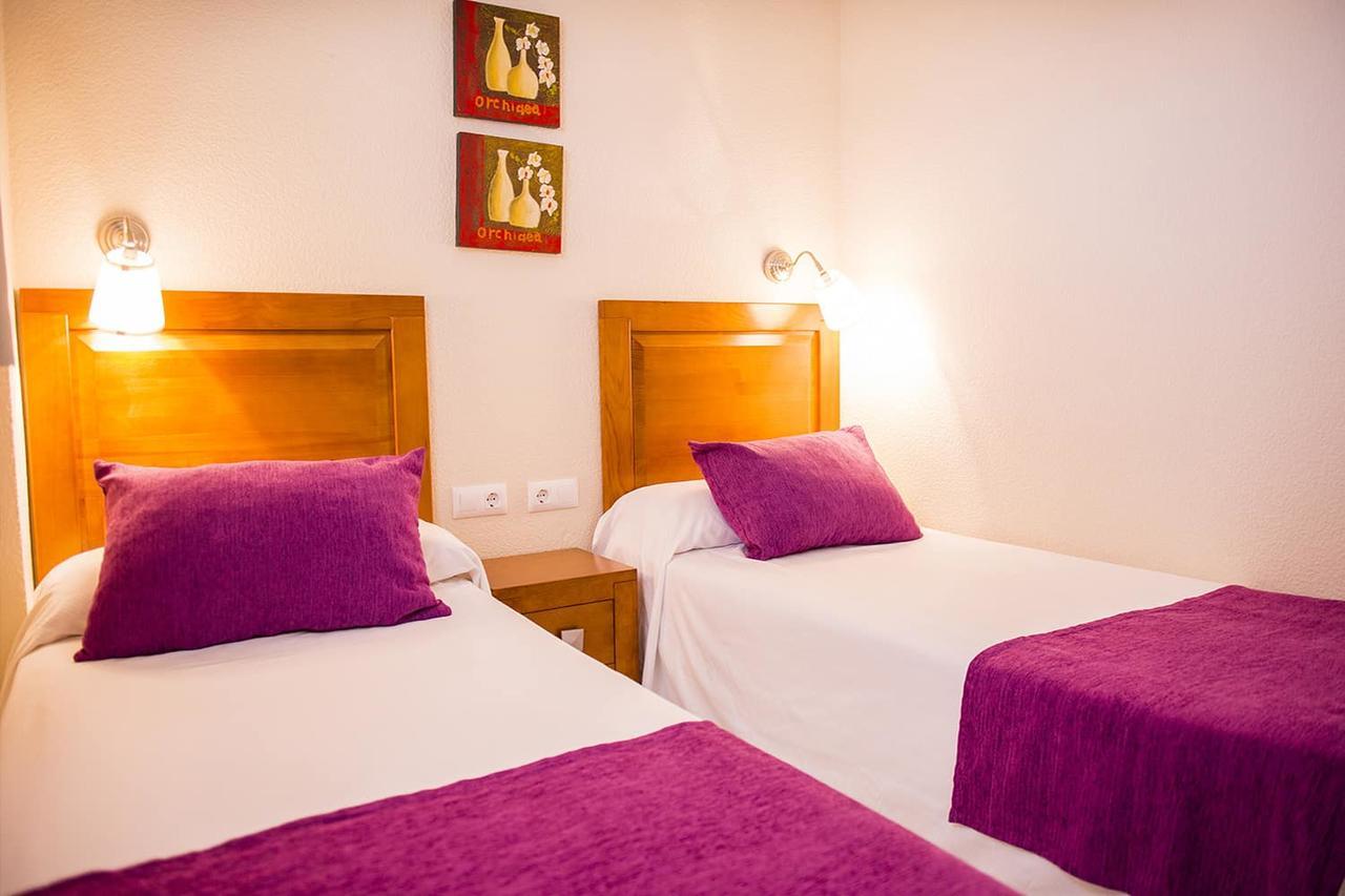 Apartamentos Fenix Beach Roquetas de Mar Eksteriør bilde